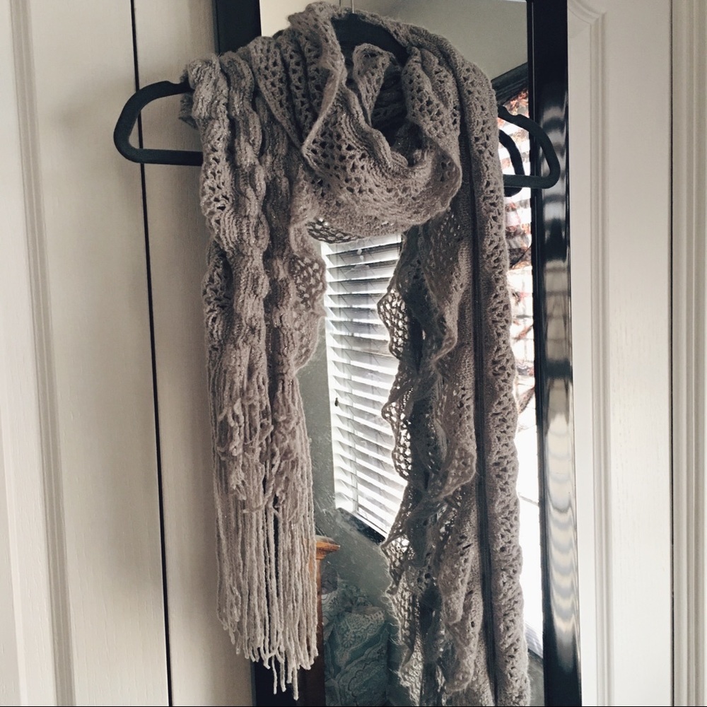 Light Grey Scarf